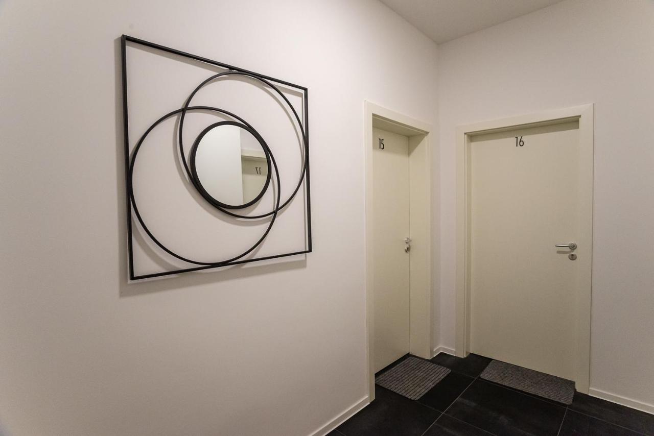 Loni'S Place Apartments Ljubljana Ngoại thất bức ảnh